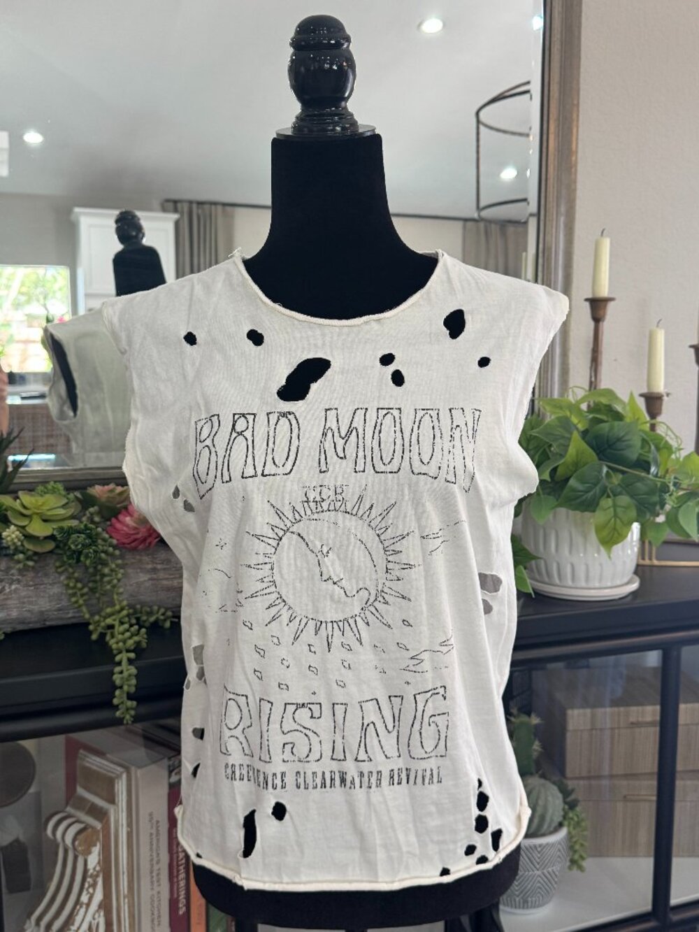 American Classics 100% Cotton Off-white Bad Moon Rising Tank w/Holes - Size S